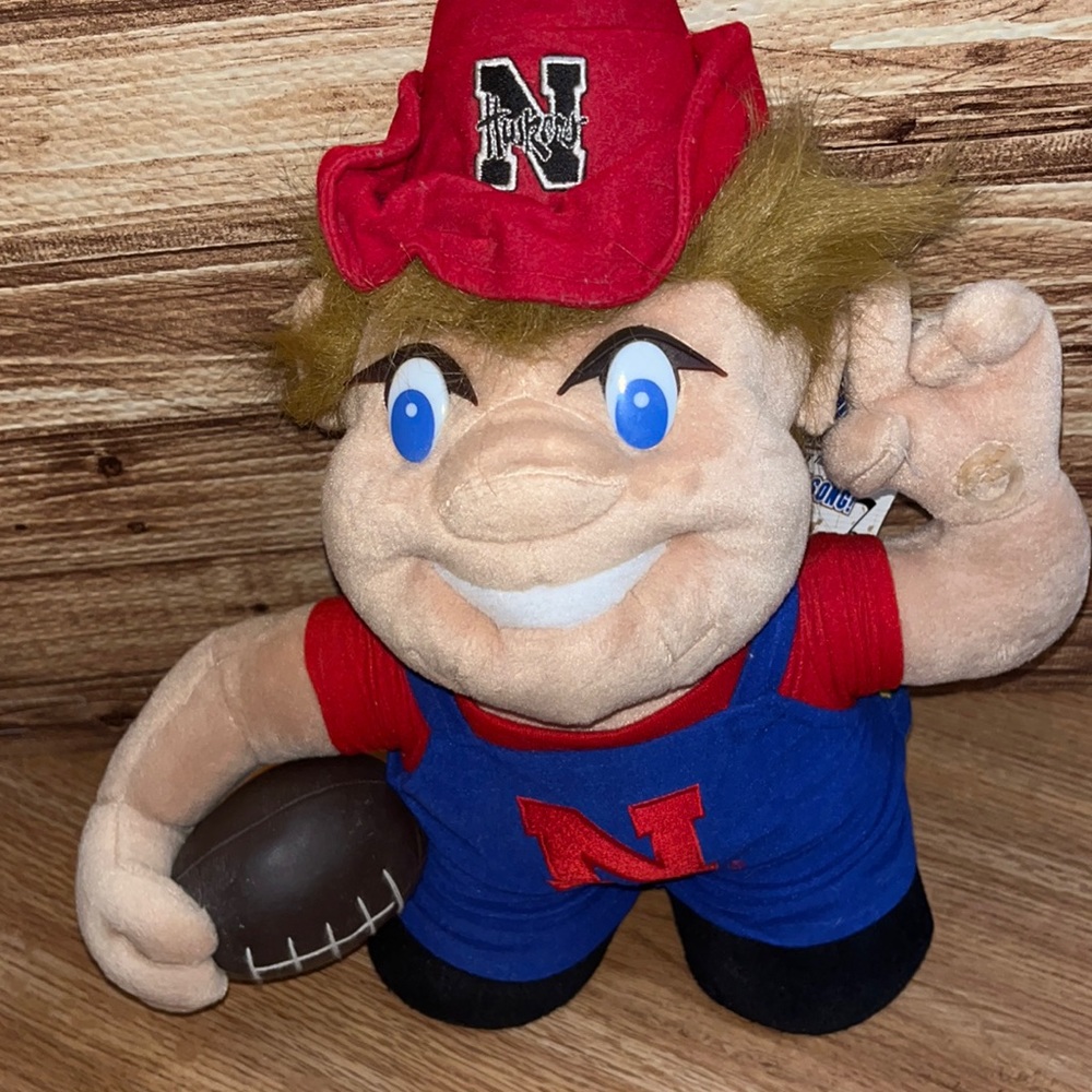 🏈 🔴 🏈• 🌽 Herbie x Nebraska Vibes 🌽 •🔴🏈🔴